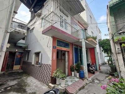 Nhà hẻm 4m kênh tân hoá cmt 20m