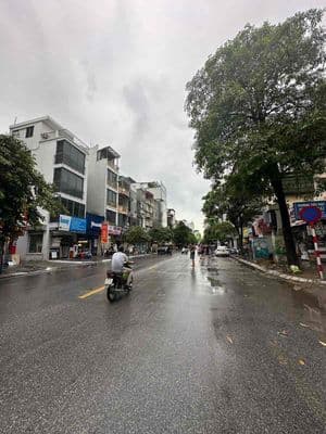 Bán Nhà Mặt Phố Thanh Nhàn Quận Hai Bà Trưng DT 80M, Mặt Tiền 5M