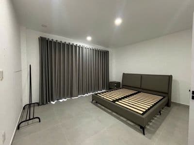 cho thuê nhà Bình Lợi. DT 4X20M. Trệt 2 lầu Sân Thượng