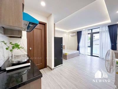 Cho thuê căn Studio 35m2 mới xây đầy đủ nội thất - có thang máy