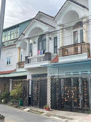 Nhà lầu mới đẹp giá rẻ nhất khu 1 trệt lầu kdc p2 bà bộ ( kdc quân báo