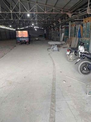 Cho thuê MB kho caảng PHÚ HỮU. 3000m2. 50k/m2. lưu kho tự do