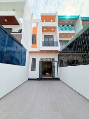 Nhà 2 tầng phú lợi – cách lê hồng phong 100m!