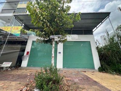 Cho thuê kho rộng 200m2 trục chính kdc phú an cao ráo giá 12tr/tháng