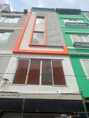 nhà nc mới đẹp hxh tr 3 lầu st 3pn 4vs lẻ Văn sỹ p10 Phú nhuận