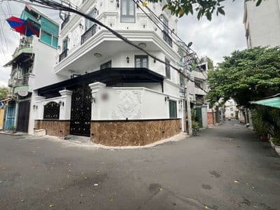 Nhà 2 tầng đúc cứng cáp ở ngay - 4,3m x 17m, 3 pn gần phan văn trị