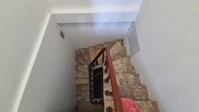 Cho thuê nhà nguyên căn pho khâm thiên, đống đa, hn