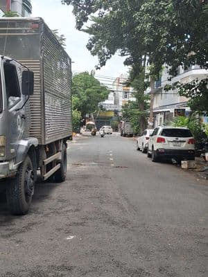 Cho thuê nhà nguyên căn nội bộ tên lửa