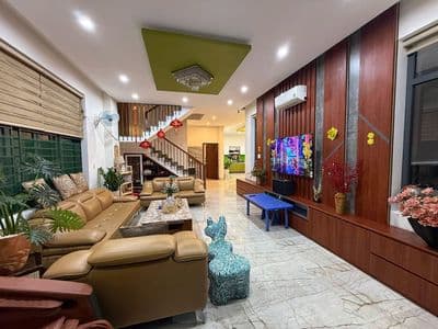 Nhà Nguyên Căn Hiện Đại Gần Trường Chinh | Yên Tĩnh | Sân Chơi Trẻ Em
