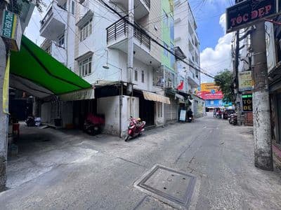 Hẻm xe hơi, 30m ra mặt tiền - ba tháng hai quận 10 - 4 tầng hoàn công.