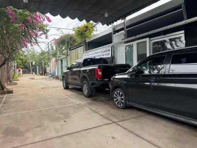 Cho thuê nhà nguyên căn – nhà mới – hẻm xe tải