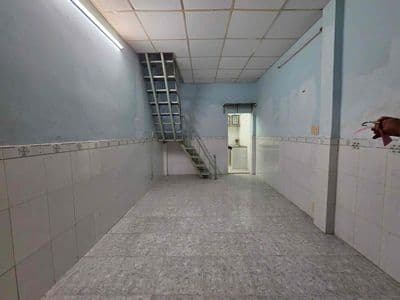 Sát bên Gò Vấp- Tân Bình. nhà nhỏ đủ công năng