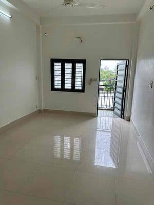 Cho thuê nhà - 47m2- 3pn + 3wc- mặt tiền adv, q6- lề 6m- 16tr