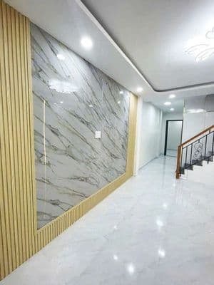 Nhà Mới Đường Nguyễn Thị Tần,P2Q8,DT 3,5mx12m, 1 Lầu,3 PN,3 WC