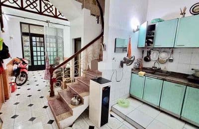 Cho thuê NR tại Đống Đa, 40m2 x 4T, 3PN, 3WC, ở GĐ hoặc nhóm bạn
