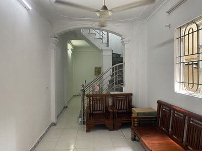 Nhà nguyên căn 2.5 tầng 35m2 Xa La, Hà Đông, cạnh bv quân y 103