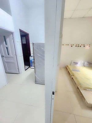 Nhà mới xây đẹp 7x4m 1 lầu 2pn có 2 máy lạnh