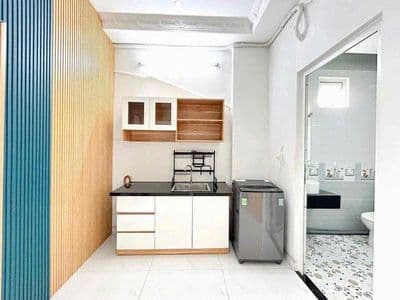 Cho thuê studio 2pn full nt-ban công cửa sổ trời-khu vực phú nhuận