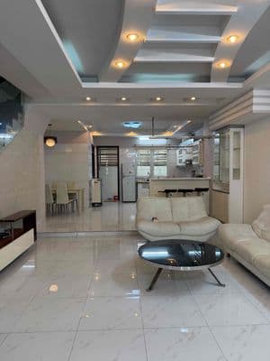 cho thuê căn nhà phố Eco Xuân nhà sạch sẽ thoáng mát 6x20 giá 15tr