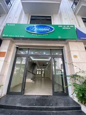 Cho thuê Shophouse 5 tầng Xuân La diện tích 102m2- giá 45tr/ tháng