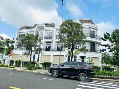 cần bán đất 90m2 trong khu đô thị thành phố Hồ Chí Minh giá chỉ 600tr