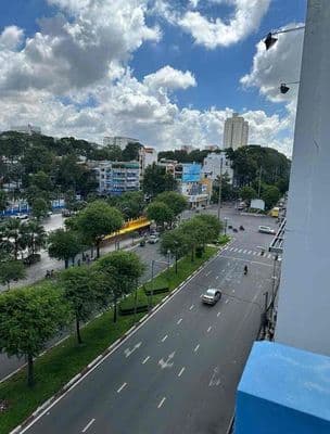 Bán nhà phố mặt tiền hồng bàng ngay trường q.5 học y dược