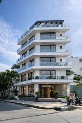 Cho thuê nhà mới xây có 6 lầu có 2 mặt tiền đường mai văn vĩnh Quận 7