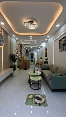 Nhà 3 tầng 4pn hương lộ 2 gần 4 xã