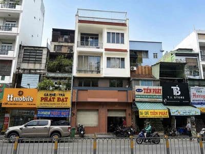 Mặt tiền lê hồng phong – diện tích tổng 400m² – giá tốt 80tr/tháng
