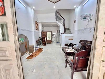 Nhà 2 Lầu 4PN Giáp Tên Lửa, Full Nội Thất - Nguyễn Trọng Trí