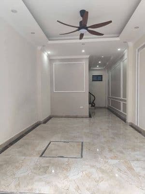 Cho thuê nhà phố Ngô Thì Sỹ, Vạn Phúc, có thang máy