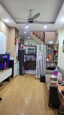 Cho thuê nhà phố Ngọc Trục Đại Mỗ 40m2, 4 tầng