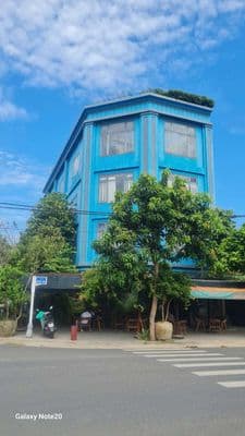 BÁN NHÀ mặt tiền góc ngã tư đường Đô Đốc Lân