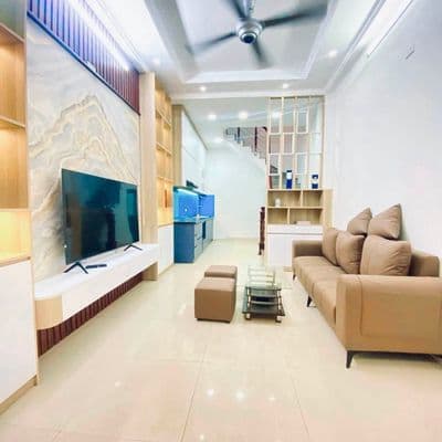 Cho thuê nhà nguyên căn Trương Định - Hai Bà Trưng