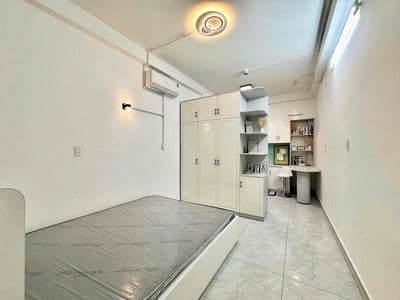 Chính Chủ Cho thuê Studio mới ngay Trung Tâm Q3 Giáp Q10 30m2