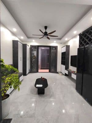 Bán nhà Minh Khai, 35m2, 5 tầng, 8.x tỷ