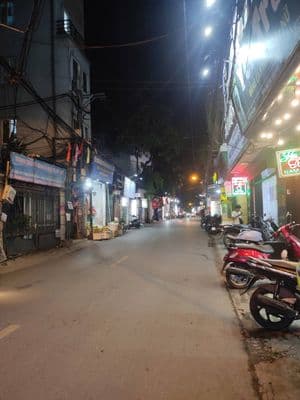 Nhà mặt phố 50m, Cầu Giấy, 5 tầng, kinh doanh đỉnh, 20 tỷ