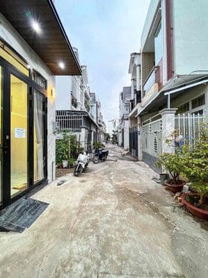 nha bán hem nhánh nguyen tri phuong