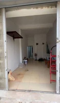 Cho thuê nhà Ngô Quyền, Hà Đông, ô tô đỗ cửa, 6 triệu