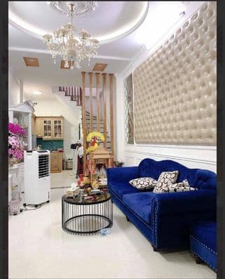 Cho thuê nhà 5 tầng full đồ Hào Nam, Đống Đa