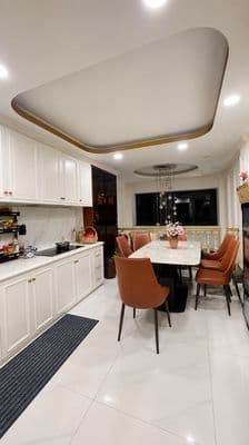 Bán nhà đúc 4 tầng Quận 1 - Chỉ 6,98 Tỷ