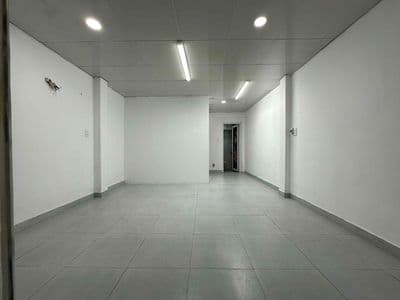 Chính chủ cho thuê mbkd làm văn phòng ngay trương công định
