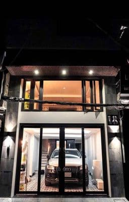 Bán nhà mặt phố Hoàng Ngân, Thanh Xuân, 7 tầng, thang máy, 25 tỷ