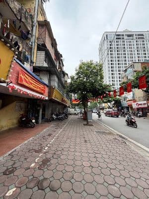 Bán tập thể mặt phố Thái Thịnh, 50m2, hơn 3 tỷ