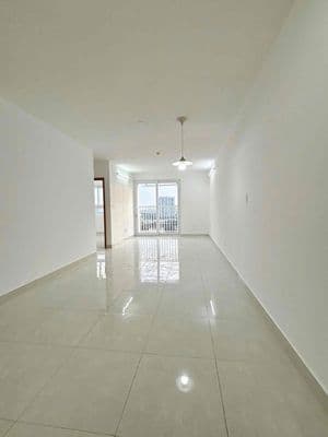 Tara residence căn 90m2 3 phòng ngủ nhà trống