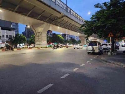 Bán nhà Minh Khai, 6 tầng, mặt tiền 4.9m, gần 9 tỷ