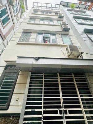 Bán nhà đội cấn 40m xây 5 tầng mt5m trước nhà rộng 3m 7pn giá 9 tỷ