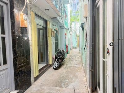 Bán nhà 2 phòng Lâm Văn Bền