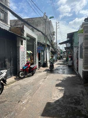 Cho thuê nhà MT hẻm ô tô HTP Nhà bè