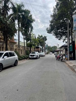loi đất cực đẹp nằm ngay khu biệt thự